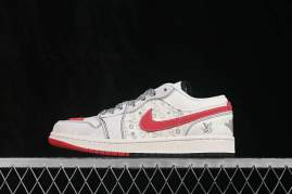 Picture of Air Jordan 1 LOW _SKUfw24269163884958860fw
